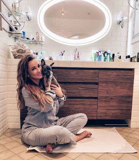 Anfisa Chekhova feet photo thumbnail