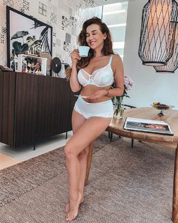 Anfisa Chekhova feet photo thumbnail
