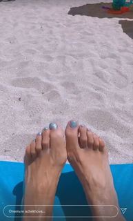 Anfisa Chekhova feet photo thumbnail