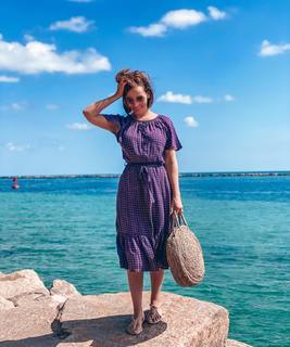 Anfisa Chekhova feet photo thumbnail