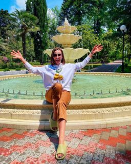 Anfisa Chekhova feet photo thumbnail