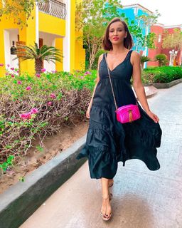 Anfisa Chekhova feet photo thumbnail