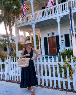 Anfisa Chekhova feet photo thumbnail