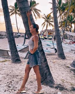 Anfisa Chekhova feet photo thumbnail