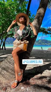 Anfisa Chekhova feet photo thumbnail