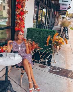 Anfisa Chekhova feet photo thumbnail