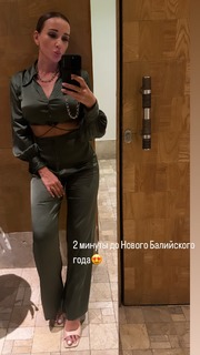 Anfisa Chekhova feet photo thumbnail