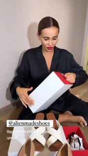 Anfisa Chekhova feet photo thumbnail