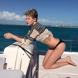 Angel McCord feet photo 1
