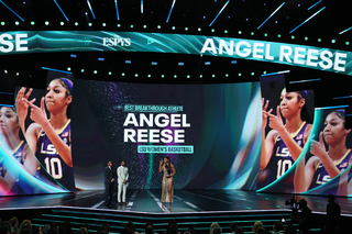 Angel Reese feet photo thumbnail