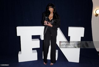 Angel Reese feet photo thumbnail