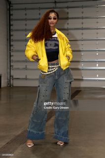 Angel Reese feet photo thumbnail
