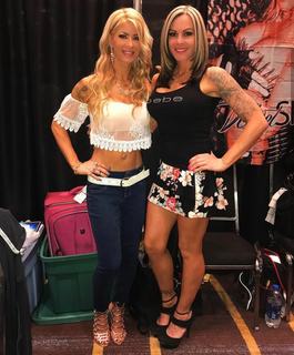 Angel Williams feet photo thumbnail