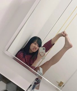 Angela 'Ariasaki' Don feet photo thumbnail
