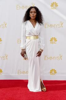 Angela Bassett feet photo thumbnail