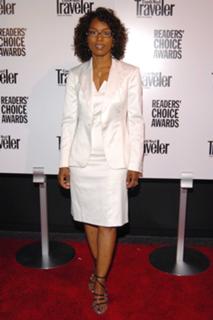 Angela Bassett feet photo thumbnail