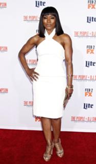 Angela Bassett feet photo thumbnail