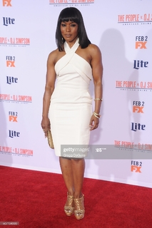 Angela Bassett feet photo thumbnail