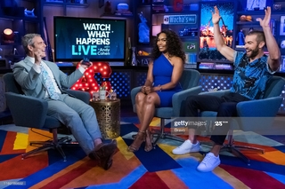 Angela Bassett feet photo thumbnail