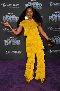 Angela Bassett feet photo thumbnail