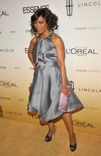 Angela Bassett feet photo thumbnail
