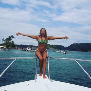 Angela Bismarchi feet photo 8