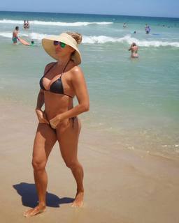 Angela Bismarchi feet photo 20