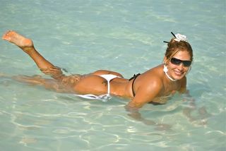 Angela Bismarchi feet photo 14