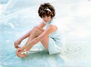Angela Cartwright feet photo 7