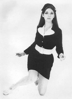 Angela Cartwright feet photo 1