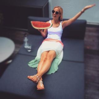 Angela Finger-Erben feet photo thumbnail