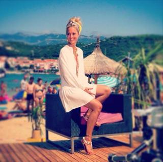 Angela Finger-Erben feet photo thumbnail