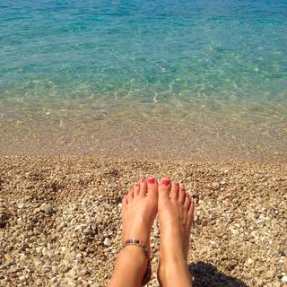 Angela Finger-Erben feet photo thumbnail