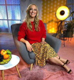 Angela Finger-Erben feet photo thumbnail