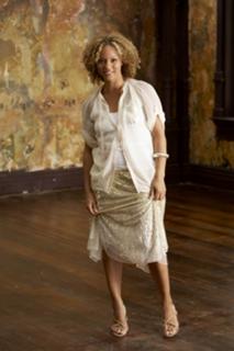 Angela Griffin feet photo 6