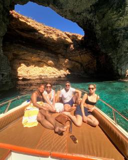 Angela Griffin feet photo 4