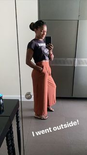 Angela Hill feet photo 7