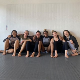 Angela Hill feet photo 2