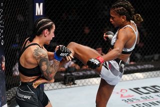 Angela Hill feet photo 15