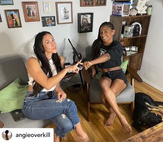 Angela Hill feet photo 2