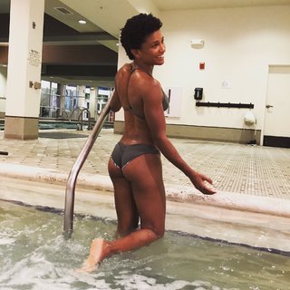Angela Hill feet photo 1