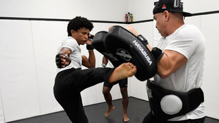 Angela Hill feet photo 3