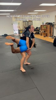 Angela Hill feet photo 4