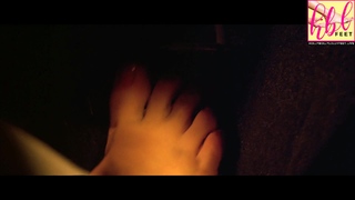 Angela Jones feet photo 4