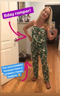 Angela Kinsey feet photo thumbnail