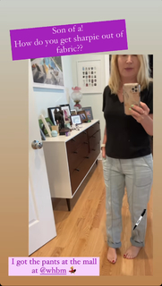 Angela Kinsey feet photo thumbnail