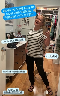 Angela Kinsey feet photo thumbnail