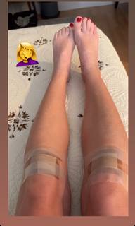 Angela Kinsey feet photo thumbnail