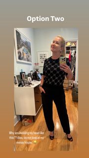 Angela Kinsey feet photo thumbnail
