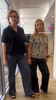 Angela Kinsey feet photo thumbnail